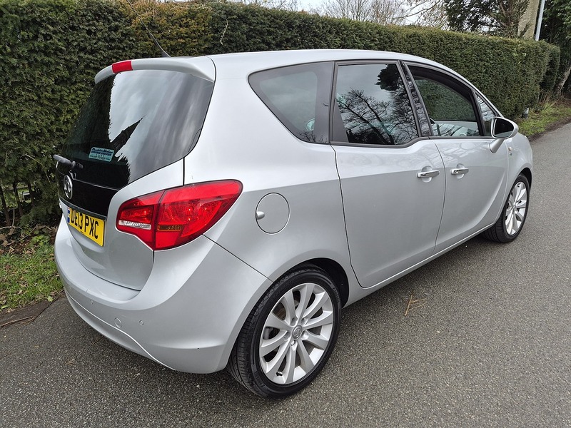 Vauxhall 1.4 16V SE MPV 5dr Petrol Manual Euro 5 (100 ps)