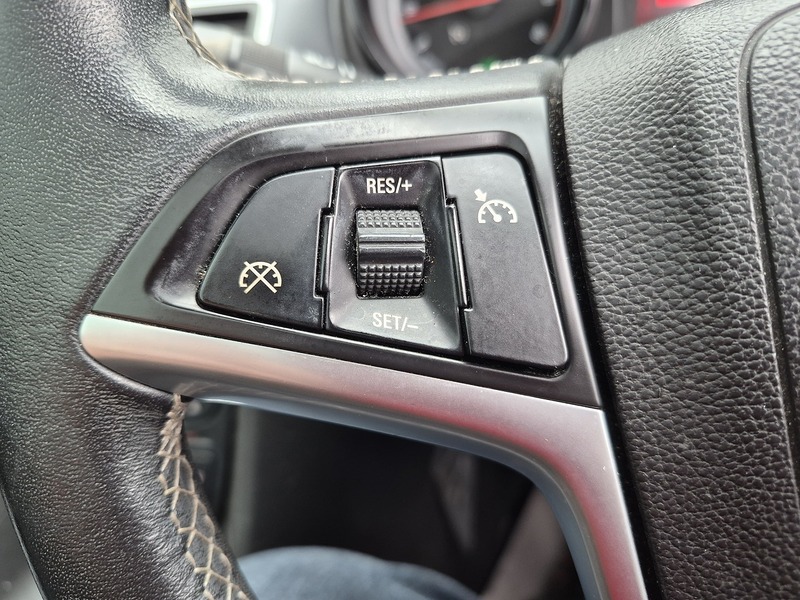 Vauxhall 1.4 16V SE MPV 5dr Petrol Manual Euro 5 (100 ps)