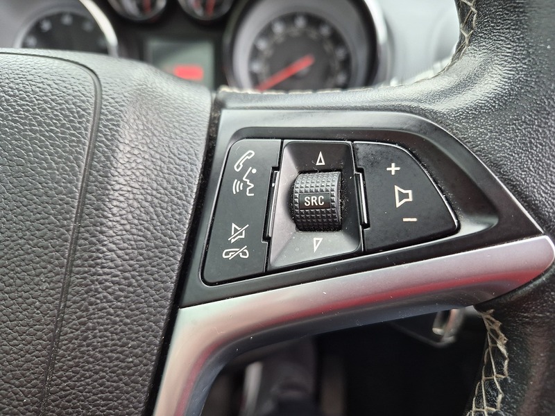 Vauxhall 1.4 16V SE MPV 5dr Petrol Manual Euro 5 (100 ps)