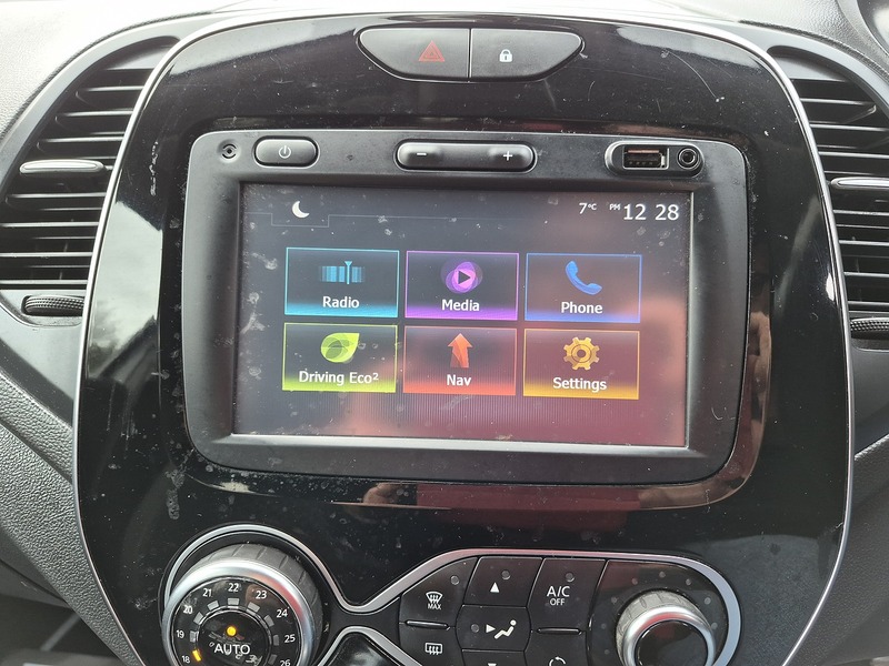 Renault 0.9 TCe ENERGY Dynamique S Nav SUV 5dr Petrol Manual Euro 6 (s/s) (90 ps)