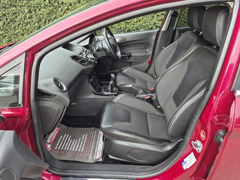 Ford 1.0T EcoBoost Titanium X Hatchback 5dr Petrol Manual Euro 6 (s/s) (125 ps)