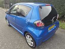 Toyota AYGO VVT-i Blue 