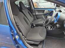 Toyota AYGO VVT-i Blue 