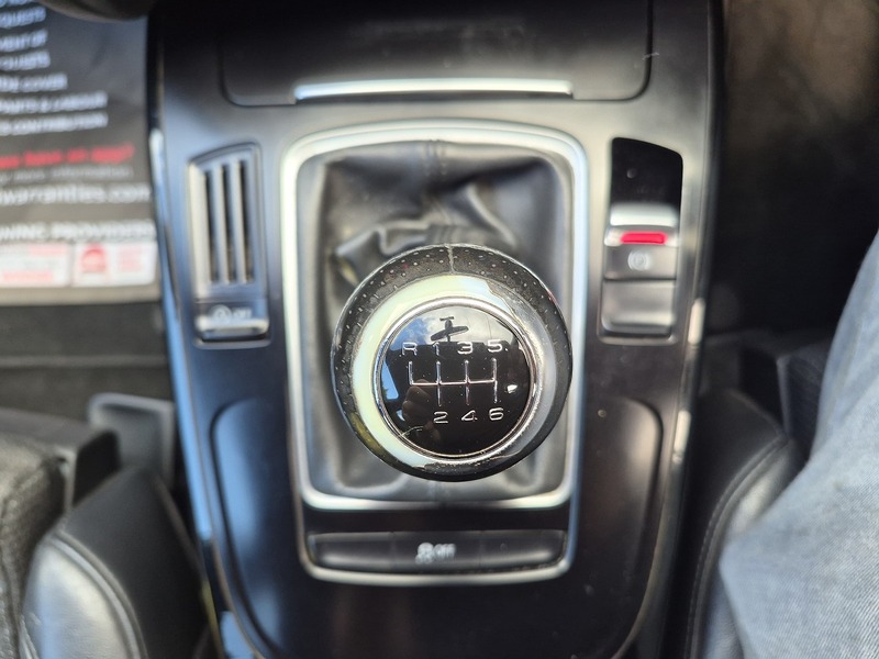 Audi 2.0 TDI Black Edition Estate 5dr Diesel Manual Euro 5 (s/s) (143 ps)