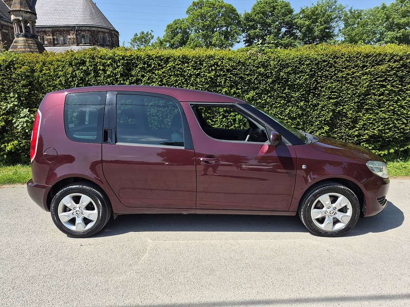 Skoda 1.2 TSI SE MPV 5dr Petrol DSG Euro 5 (105 ps)