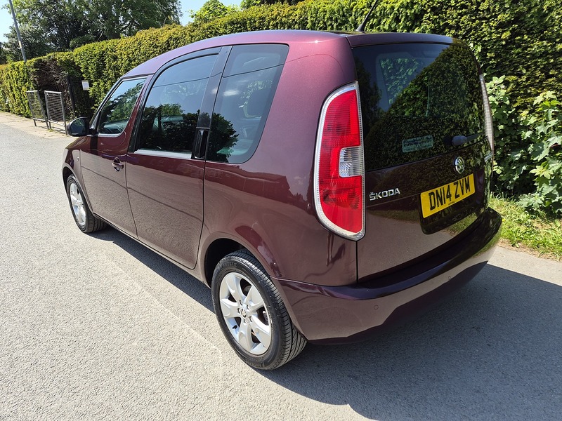 Skoda 1.2 TSI SE MPV 5dr Petrol DSG Euro 5 (105 ps)