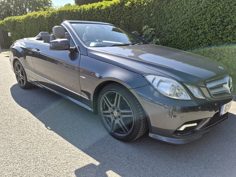 Mercedes-Benz 3.0 E350 CDI V6 BlueEfficiency Sport Cabriolet 2dr Diesel G-Tronic Euro 5 (231 ps)