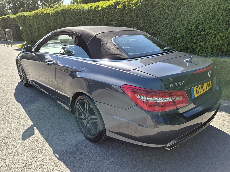 Mercedes-Benz 3.0 E350 CDI V6 BlueEfficiency Sport Cabriolet 2dr Diesel G-Tronic Euro 5 (231 ps)