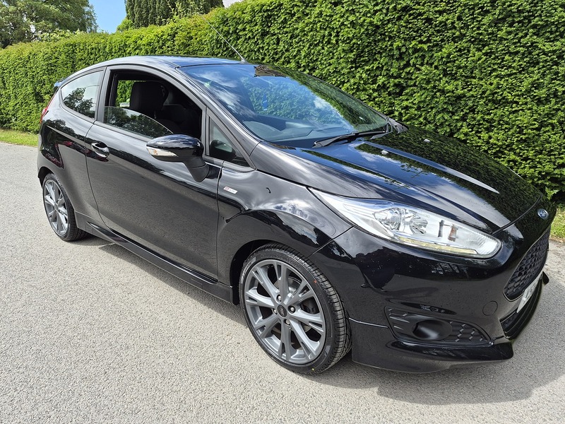 Ford 1.0T EcoBoost ST-Line Hatchback 3dr Petrol Manual Euro 6 (s/s) (100 ps)