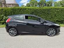 Ford Fiesta T EcoBoost ST-Line 
