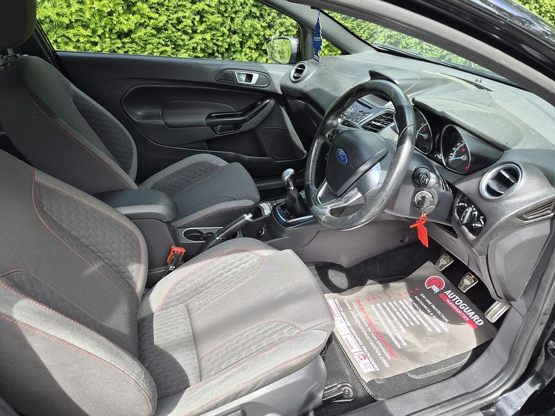 Ford 1.0T EcoBoost ST-Line Hatchback 3dr Petrol Manual Euro 6 (s/s) (100 ps)