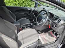 Ford Fiesta T EcoBoost ST-Line 