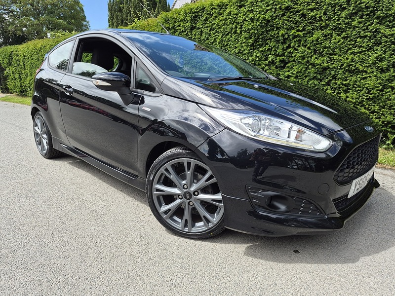 Ford 1.0T EcoBoost ST-Line Hatchback 3dr Petrol Manual Euro 6 (s/s) (100 ps)