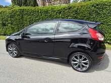 Ford Fiesta T EcoBoost ST-Line 