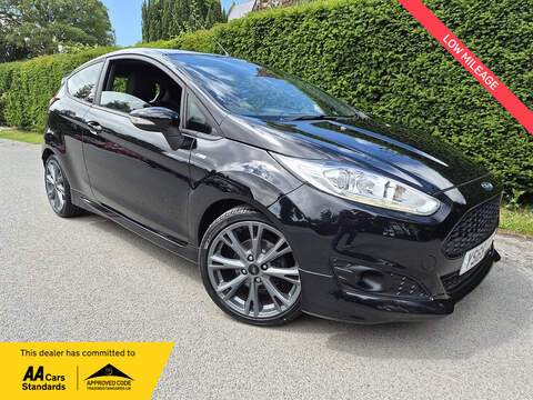 1.0T EcoBoost ST-Line Hatchback 3dr Petrol Manual Euro 6 (s/s) (100 ps)