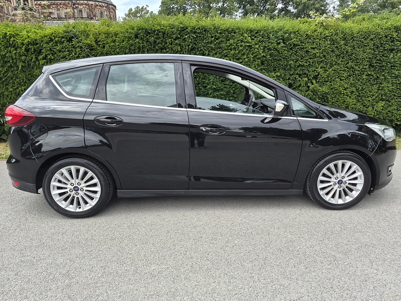 Ford 1.0T EcoBoost Titanium MPV 5dr Petrol Manual Euro 6 (s/s) (125 ps)
