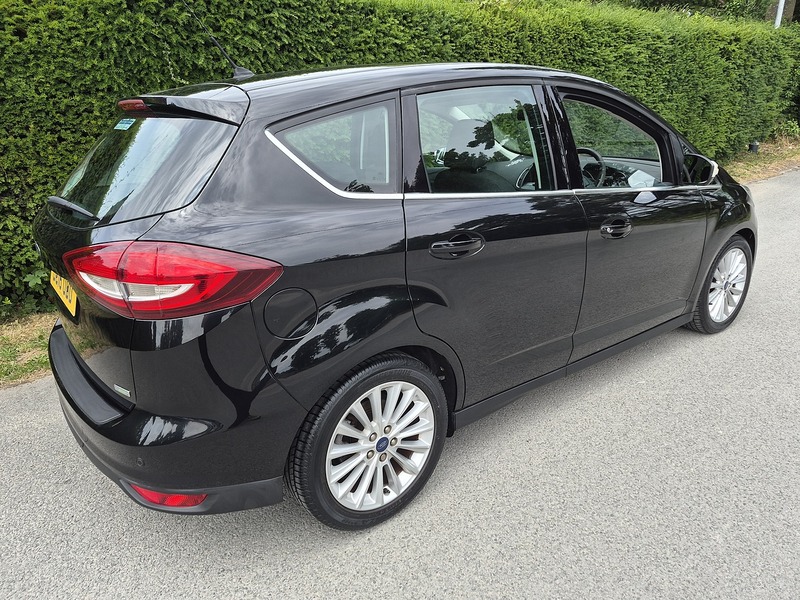 Ford 1.0T EcoBoost Titanium MPV 5dr Petrol Manual Euro 6 (s/s) (125 ps)