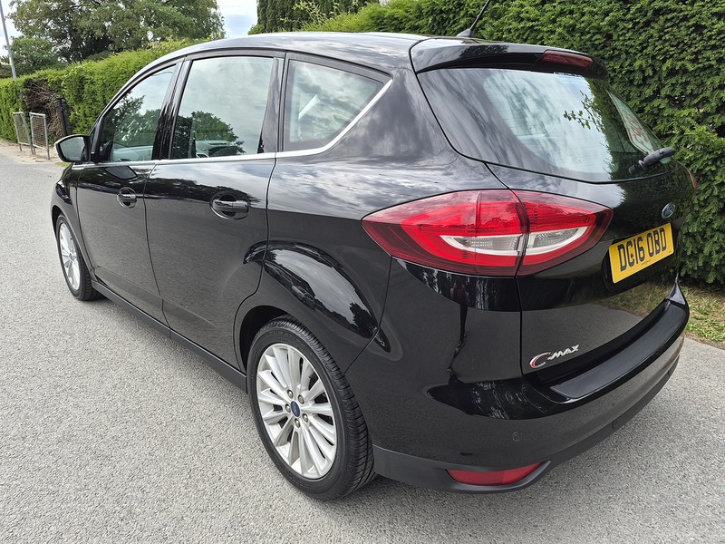 Ford 1.0T EcoBoost Titanium MPV 5dr Petrol Manual Euro 6 (s/s) (125 ps)