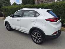 MG GS TGI Exclusive 