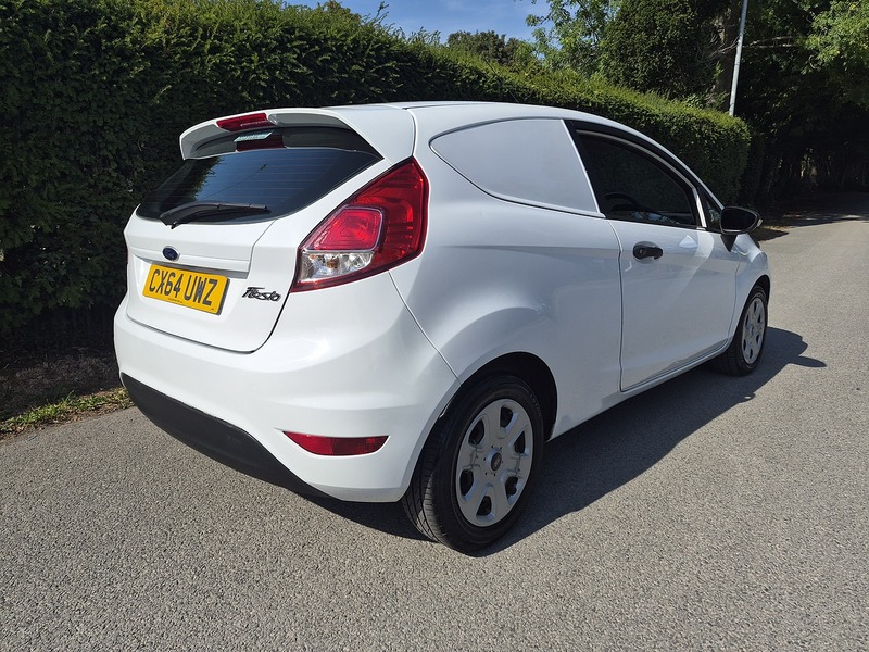 Ford 1.6 TDCi ECOnetic II Panel Van 3dr Diesel Manual (87 g/km, 94 bhp)