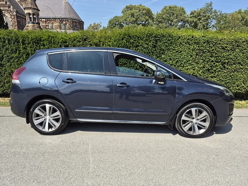 Peugeot 1.6 HDi Allure SUV 5dr Diesel Manual Euro 5 (115 ps)