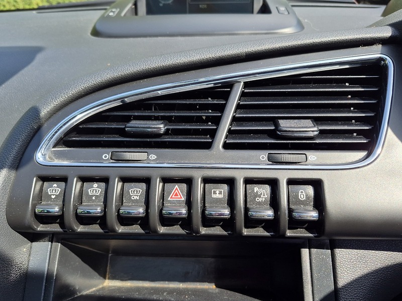 Peugeot 1.6 HDi Allure SUV 5dr Diesel Manual Euro 5 (115 ps)