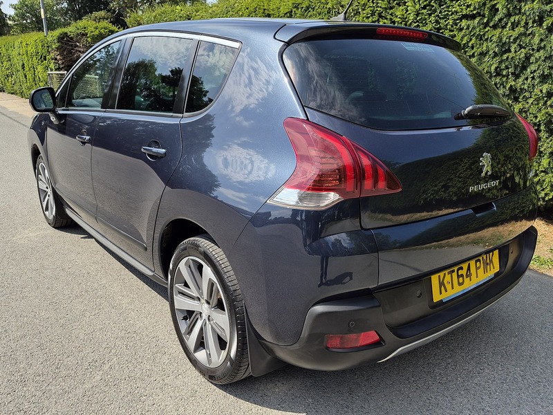 Peugeot 1.6 HDi Allure SUV 5dr Diesel Manual Euro 5 (115 ps)