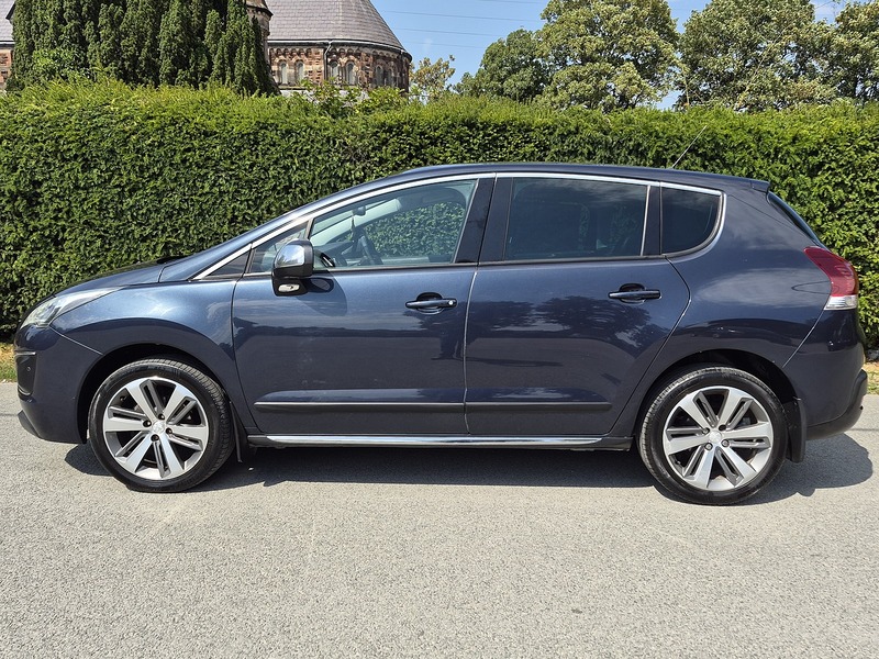 Peugeot 1.6 HDi Allure SUV 5dr Diesel Manual Euro 5 (115 ps)