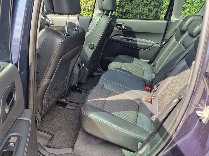 Peugeot 1.6 HDi Allure SUV 5dr Diesel Manual Euro 5 (115 ps)