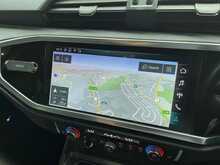 Audi Q3 TFSI CoD S line 