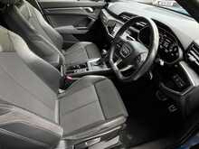 Audi Q3 TFSI CoD S line 