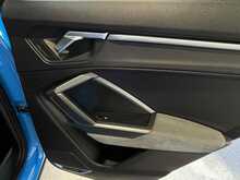 Audi Q3 TFSI CoD S line 