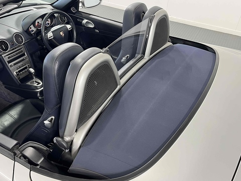 3.4 987 S Convertible 2dr Petrol Tiptronic S (262 g/km, 295 bhp)