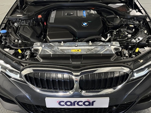 2.0 330e 12kWh M Sport Saloon 4dr Petrol Plug-in Hybrid Auto Euro 6 (s/s) (292 ps)