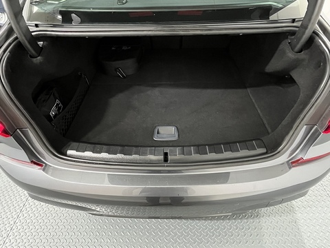 2.0 330e 12kWh M Sport Saloon 4dr Petrol Plug-in Hybrid Auto Euro 6 (s/s) (292 ps)