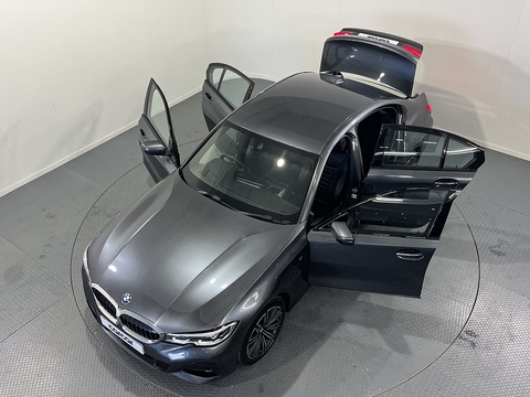 2.0 330e 12kWh M Sport Saloon 4dr Petrol Plug-in Hybrid Auto Euro 6 (s/s) (292 ps)