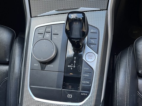 2.0 330e 12kWh M Sport Saloon 4dr Petrol Plug-in Hybrid Auto Euro 6 (s/s) (292 ps)