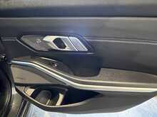 BMW 3 Series 330e M Sport 