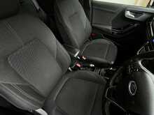 Ford Puma T EcoBoost MHEV Titanium 