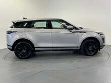 Land Rover Range Rover Evoque P300e SE 