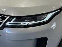 Land Rover Range Rover Evoque P300e SE 