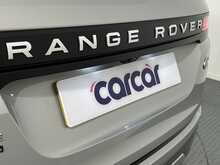 Land Rover Range Rover Evoque P300e SE 