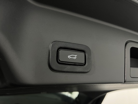 1.5 P300e 12.2kWh SE SUV 5dr Petrol Plug-in Hybrid Auto 4WD Euro 6 (s/s) (309 ps)