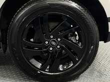 Land Rover Range Rover Evoque P300e SE 