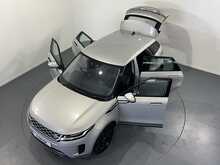 Land Rover Range Rover Evoque P300e SE 