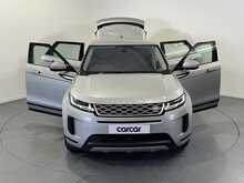 Land Rover Range Rover Evoque P300e SE 