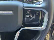 Land Rover Range Rover Evoque P300e SE 