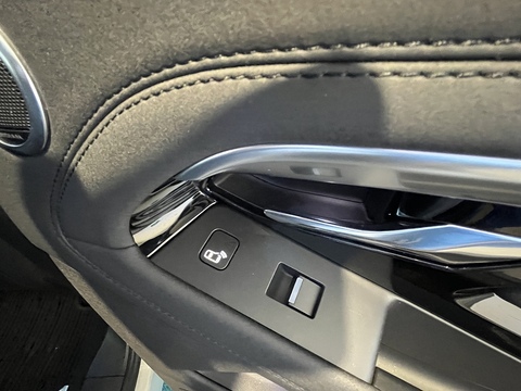 1.5 P300e 12.2kWh SE SUV 5dr Petrol Plug-in Hybrid Auto 4WD Euro 6 (s/s) (309 ps)