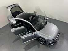 Volkswagen Arteon TSI R-Line 