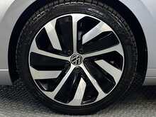 Volkswagen Arteon TSI R-Line 